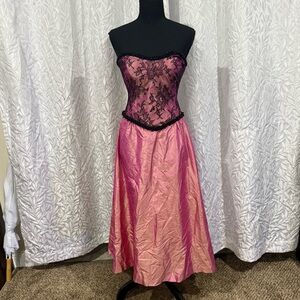 strapless black and pink lace lightwaight mindi floral feminine classic